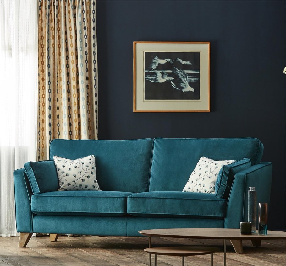 Бирюзовый диван