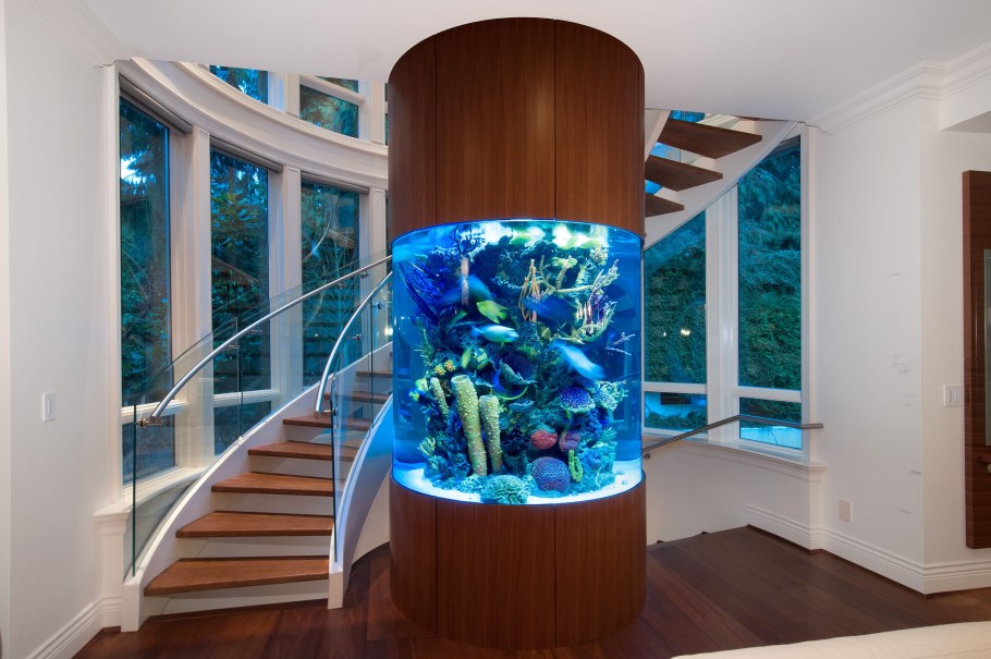 Аквариум угловой Акваатлантис