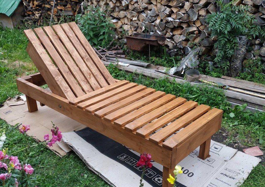 Шезлонг для дачи деревянный