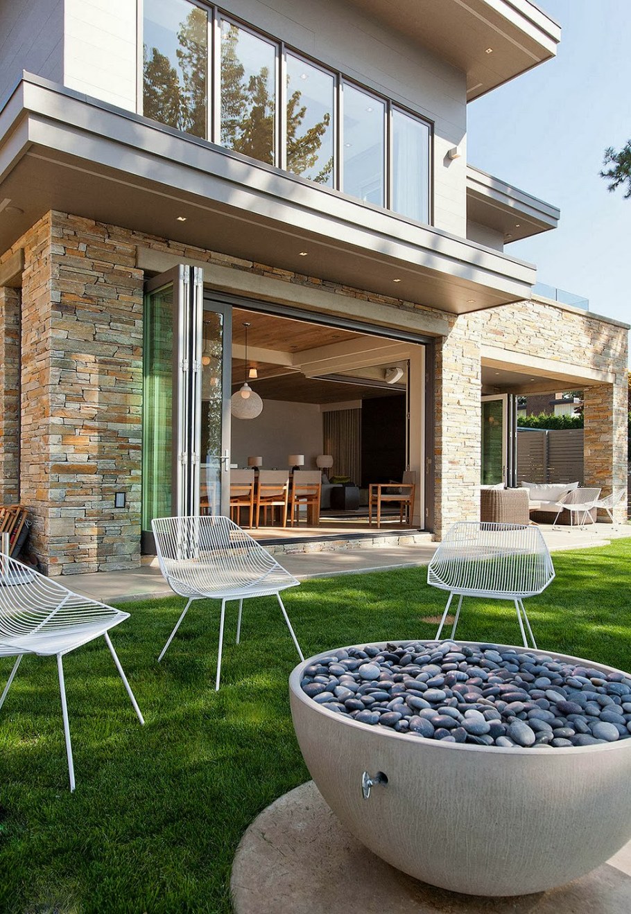 Панорамные окна в частном доме