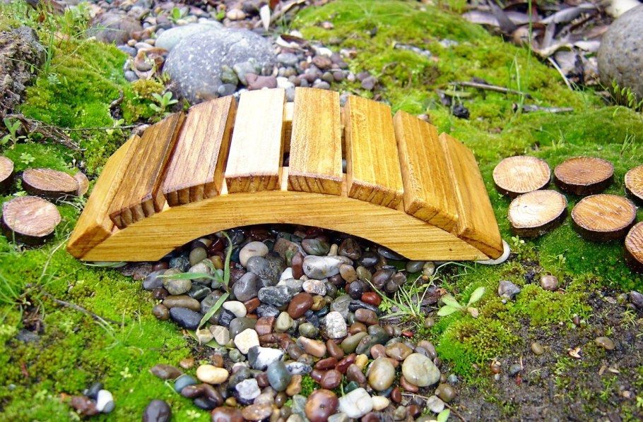 Декоративный мостик