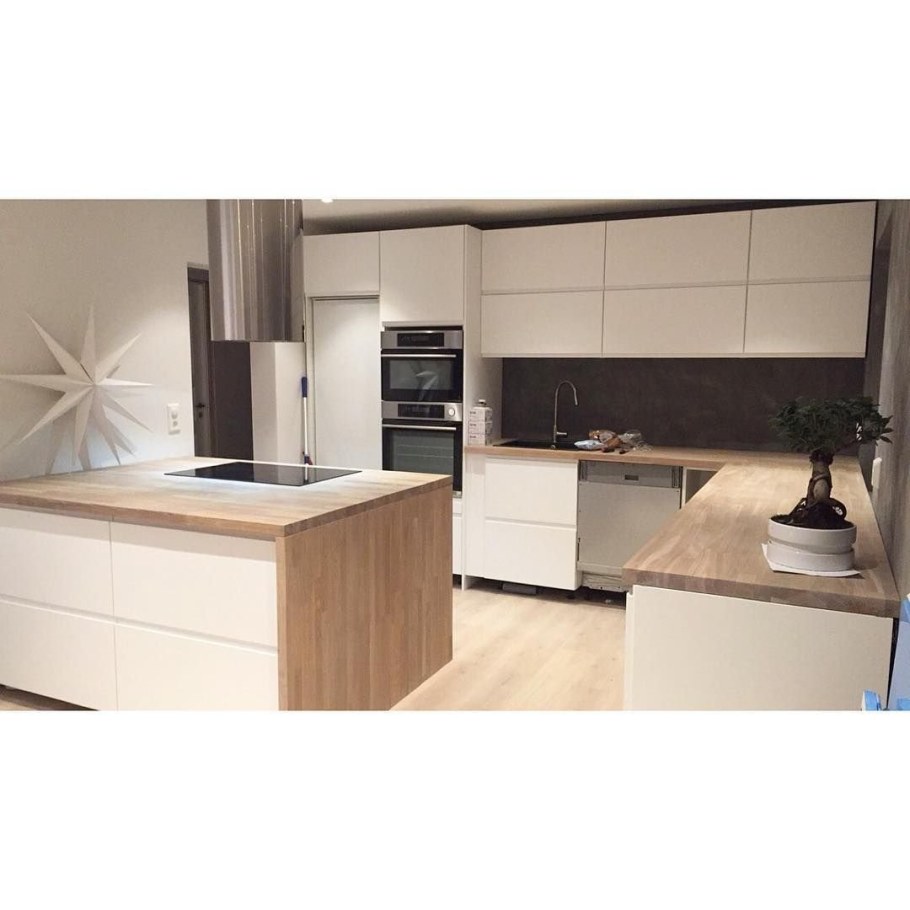 Кухня икеа Воксторп белая