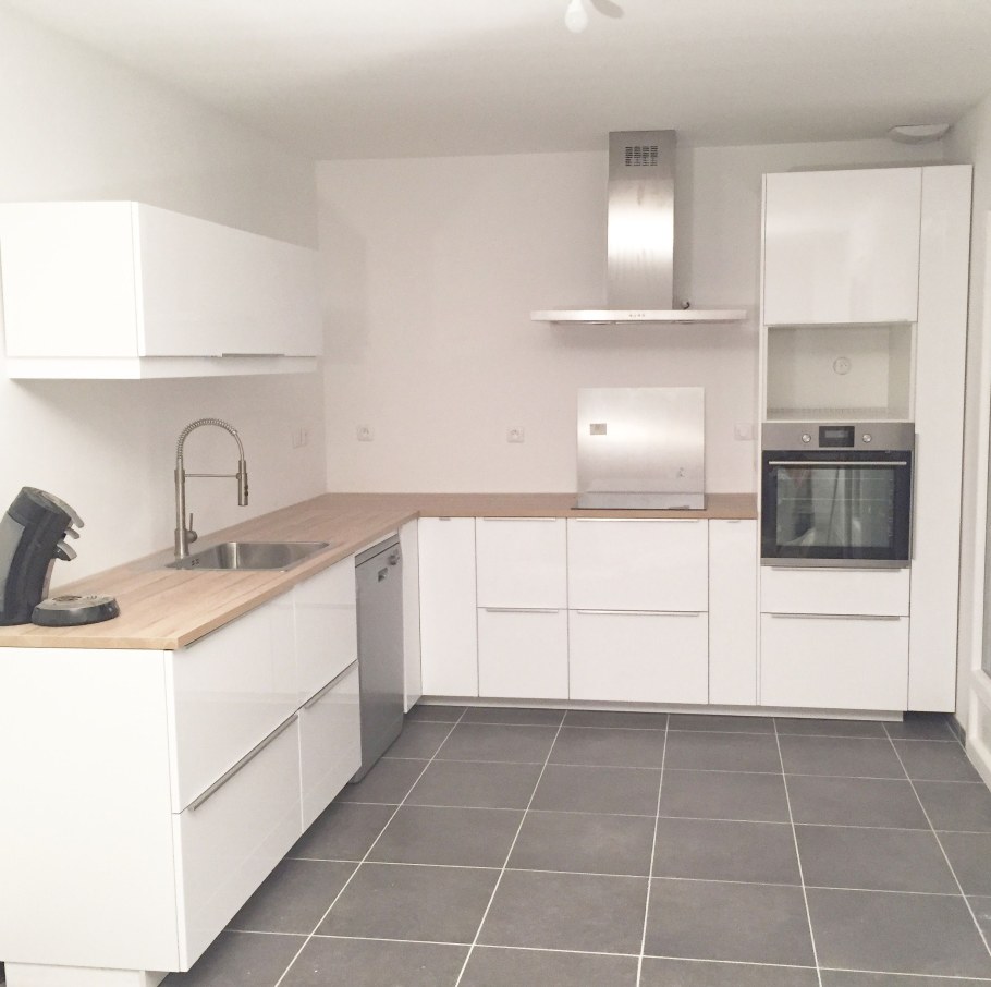 Кухня икеа Воксторп белая