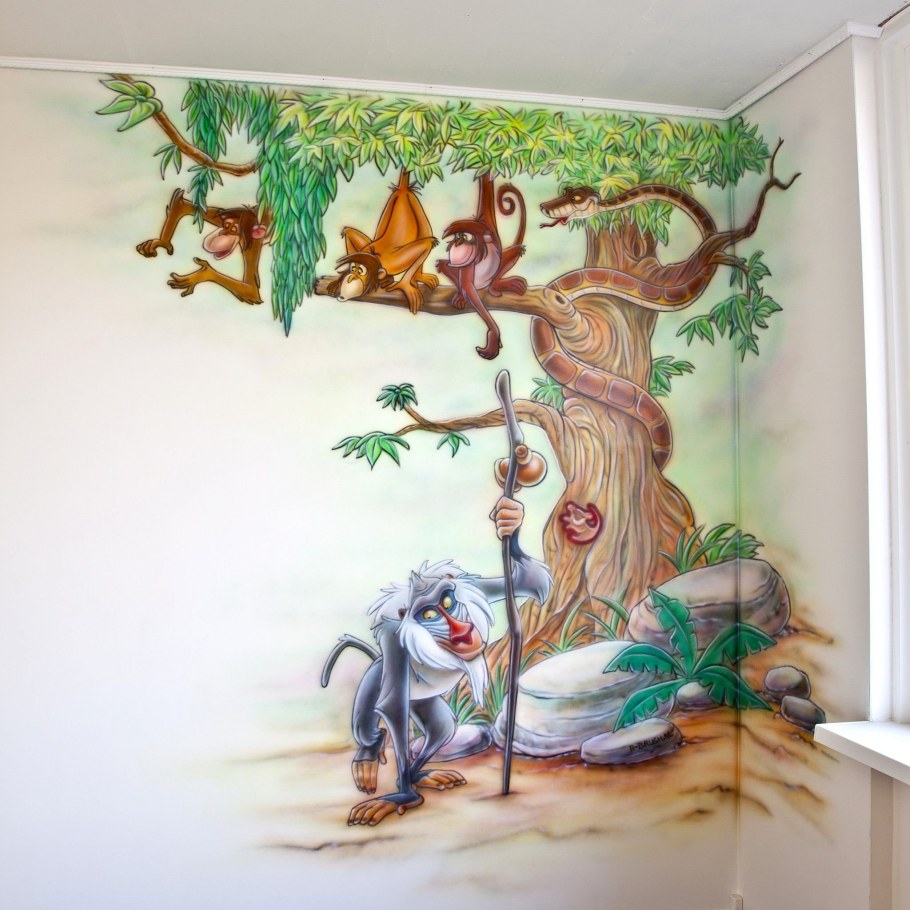 Роспись стен для детей