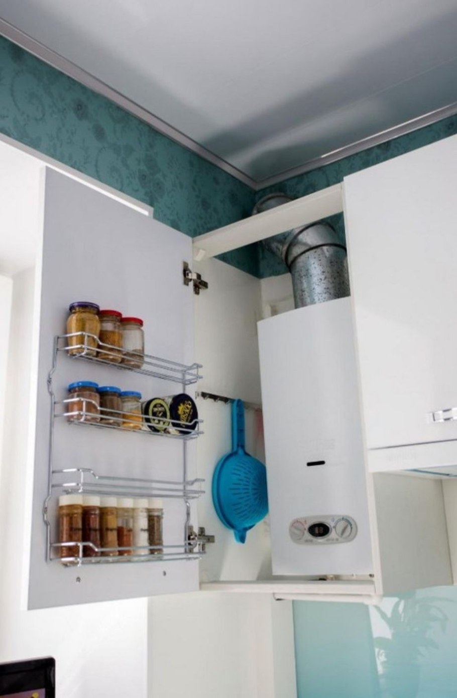 Кухня с газовой колонкой