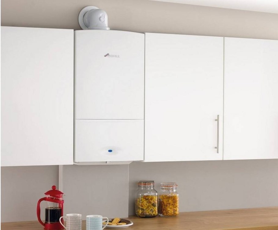 Навесной котел на кухне