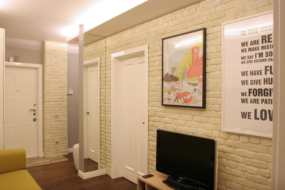 Прихожая в трехкомнатной квартире п44т