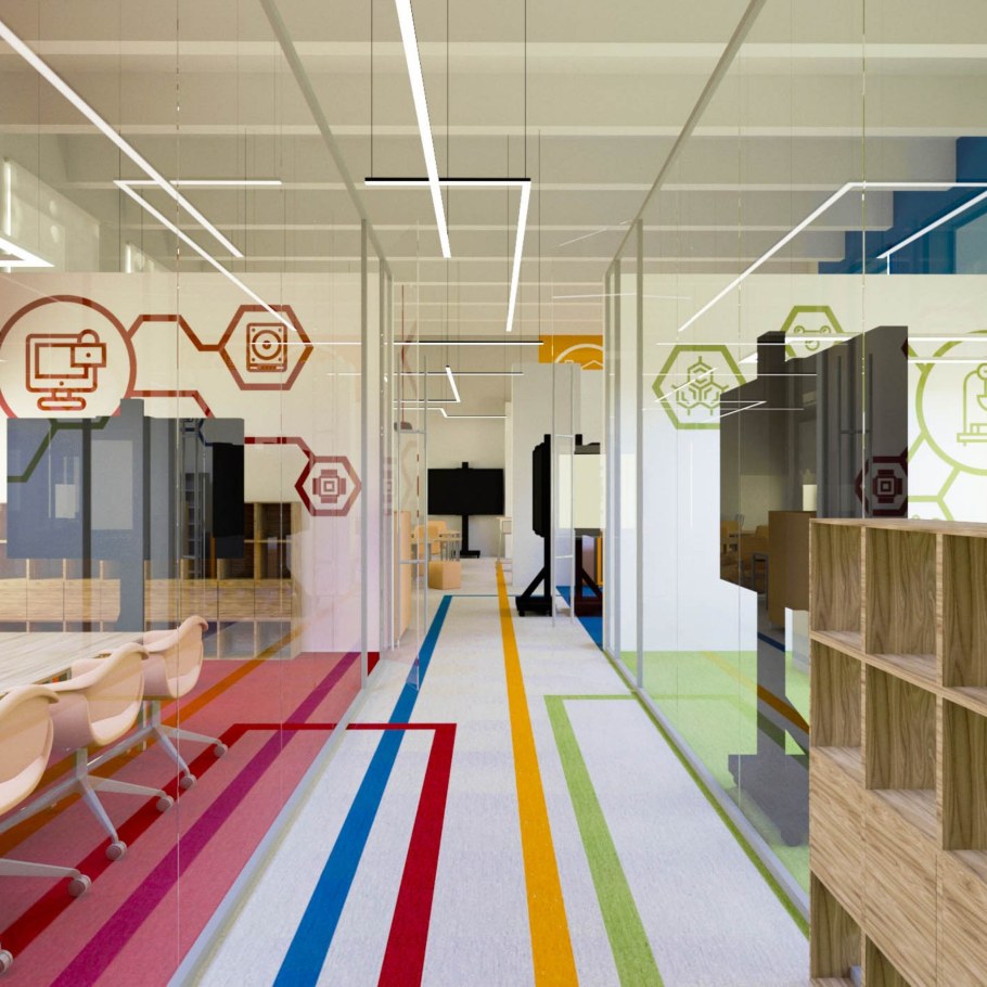 Интерьер холла школы