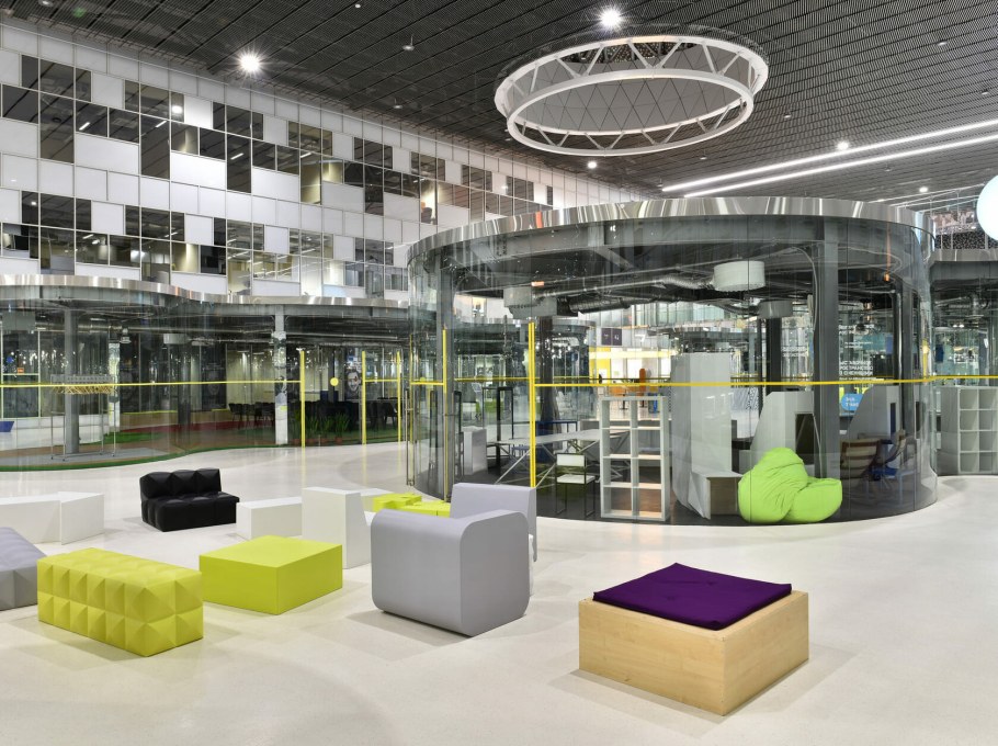 Технопарк Сколково капсулы