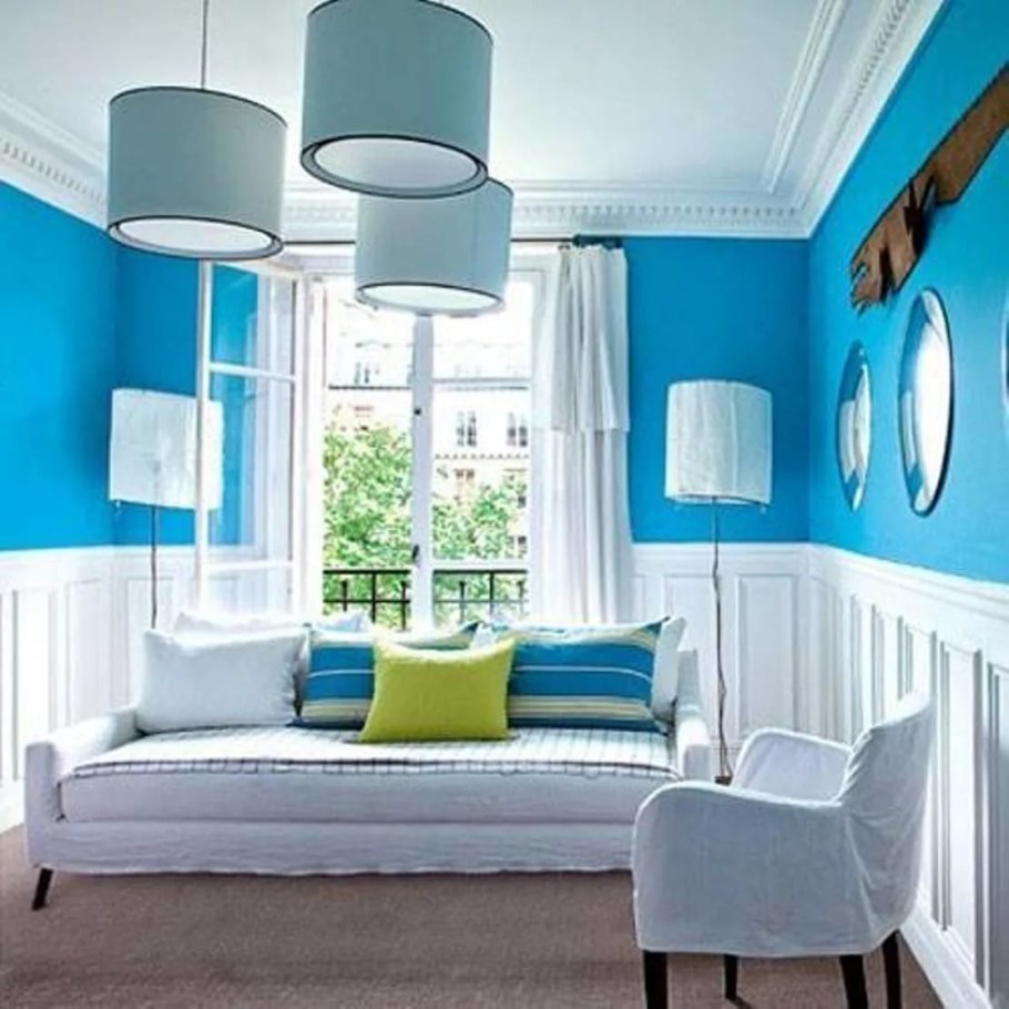 Комната в голубом цвете