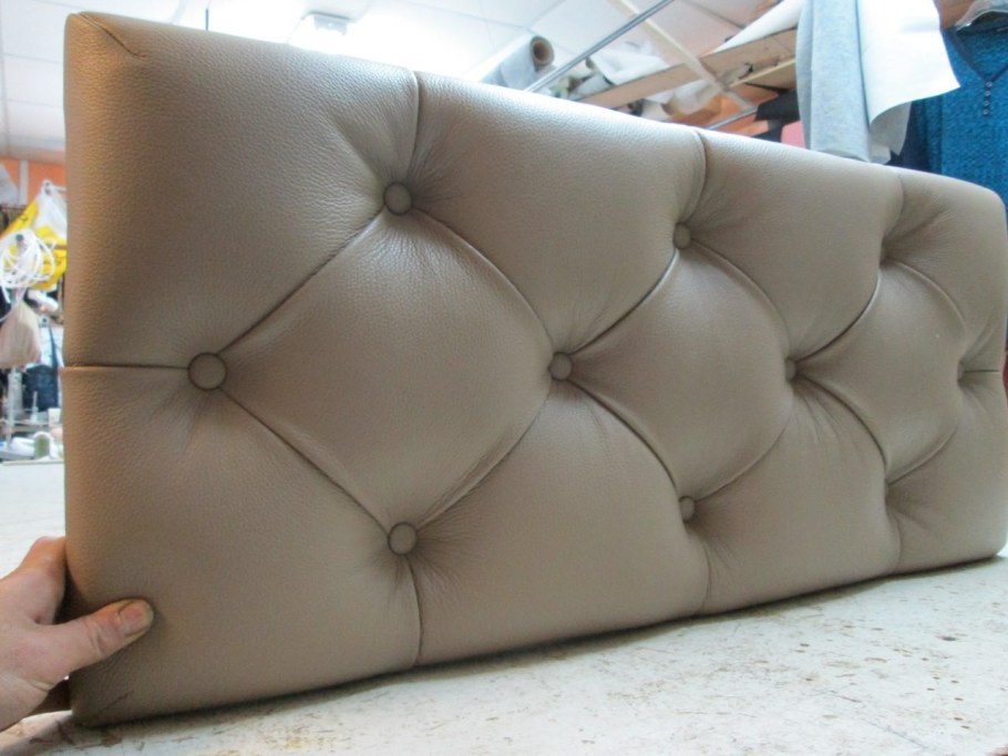 Мягкое спинка с пуровками