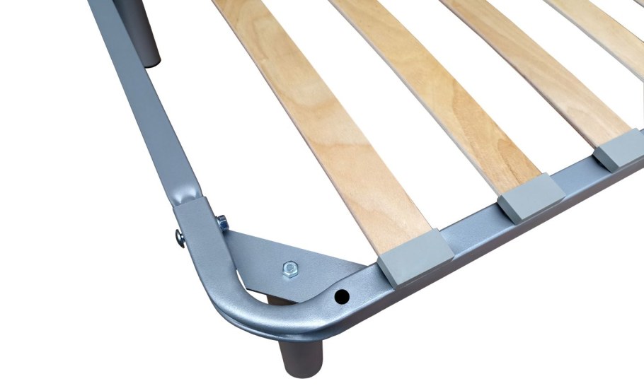 Наклонная подставка под матрас