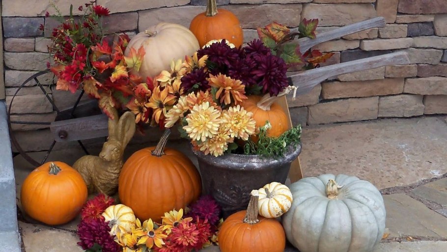 Осенняя композиция с тыквой