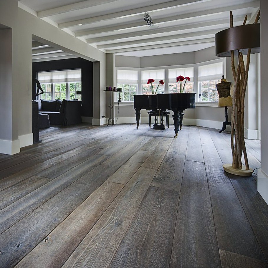 Деревянный пол в интерьере