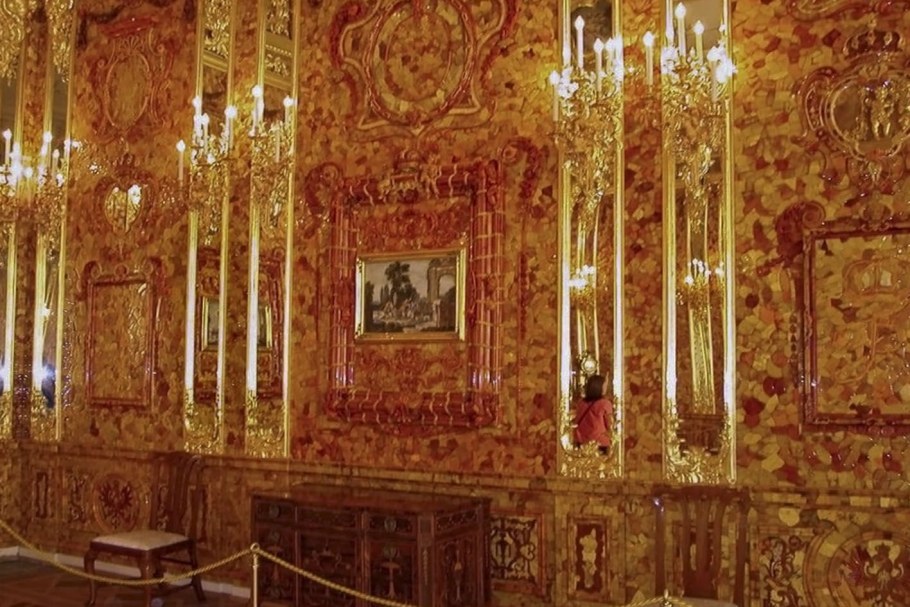 Петергоф Янтарная комната
