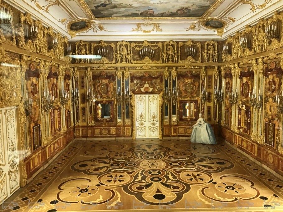 Екатерининский дворец в Царском селе Янтарная комната