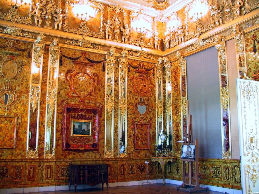 Пушкин Екатерининский дворец Янтарная комната