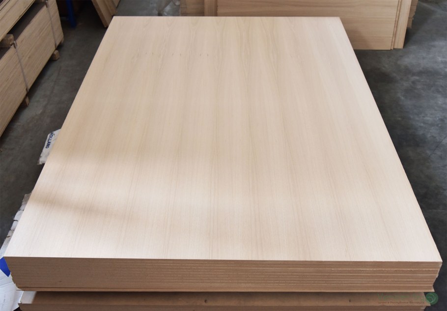 Дуб шпонирование МДФ