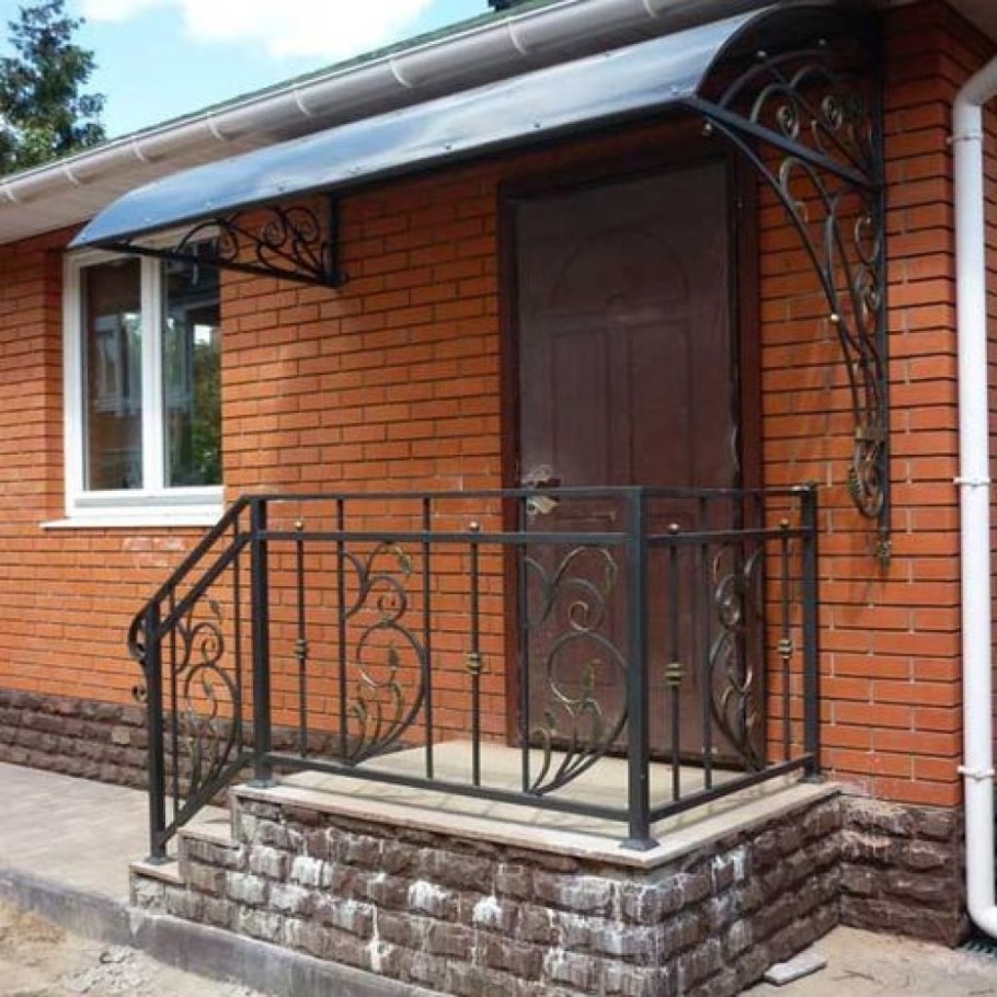 Крыльцо к дому