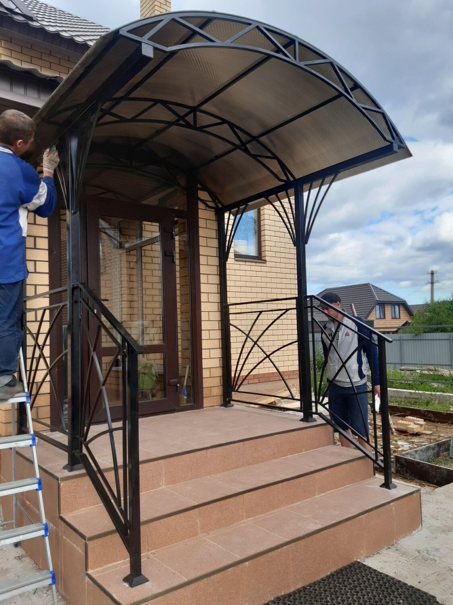 Сварка козырька над крыльцом цена за работу