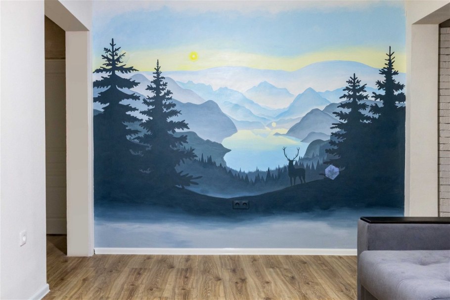 Роспись стен горы