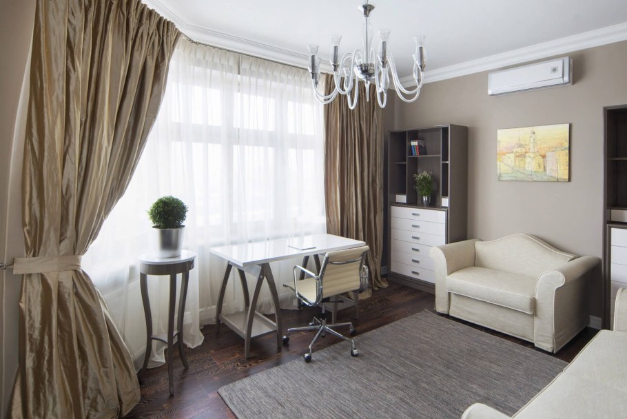 Шторы кофейного цвета в интерьере