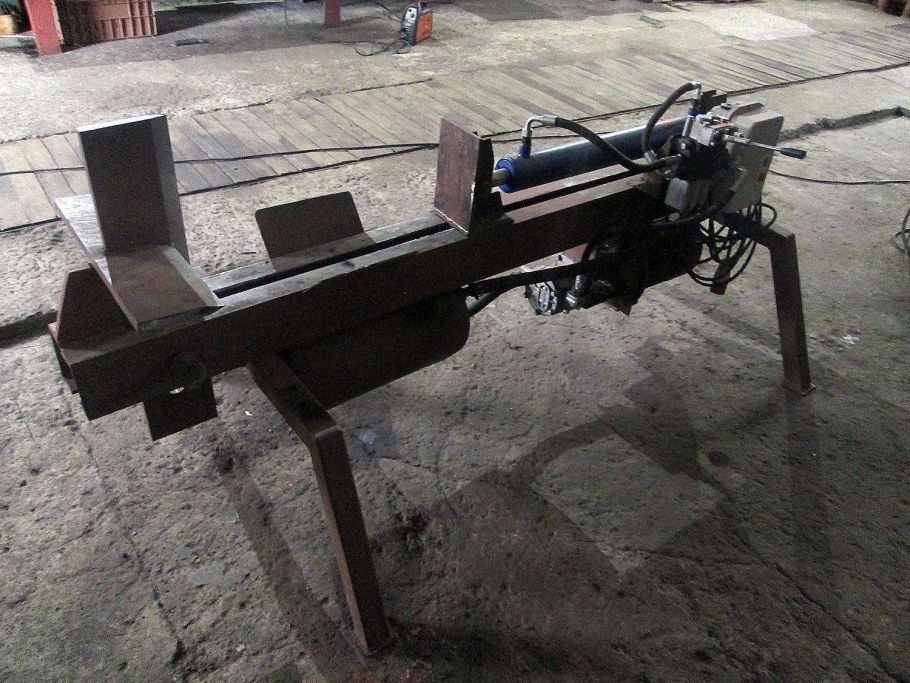 Самодельный гидравлический дровокол (гидроколун)