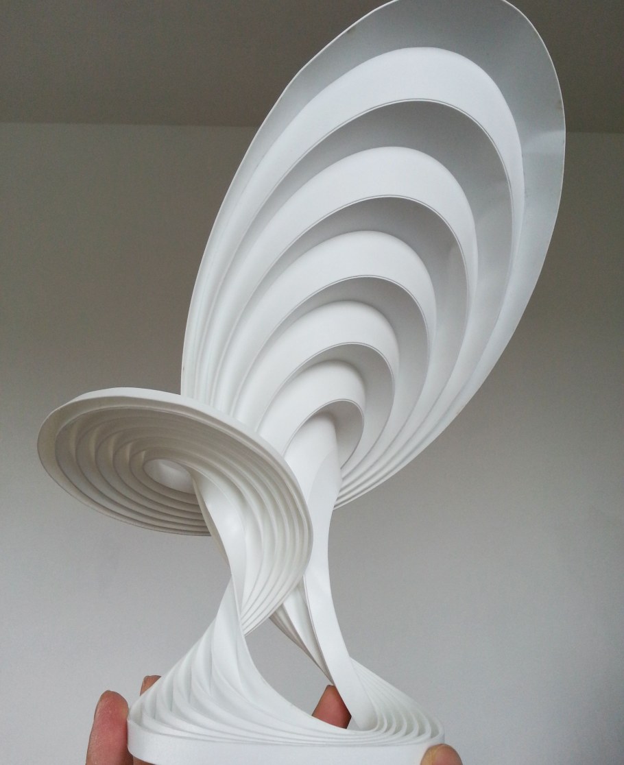 Бумажная пластика архитектура