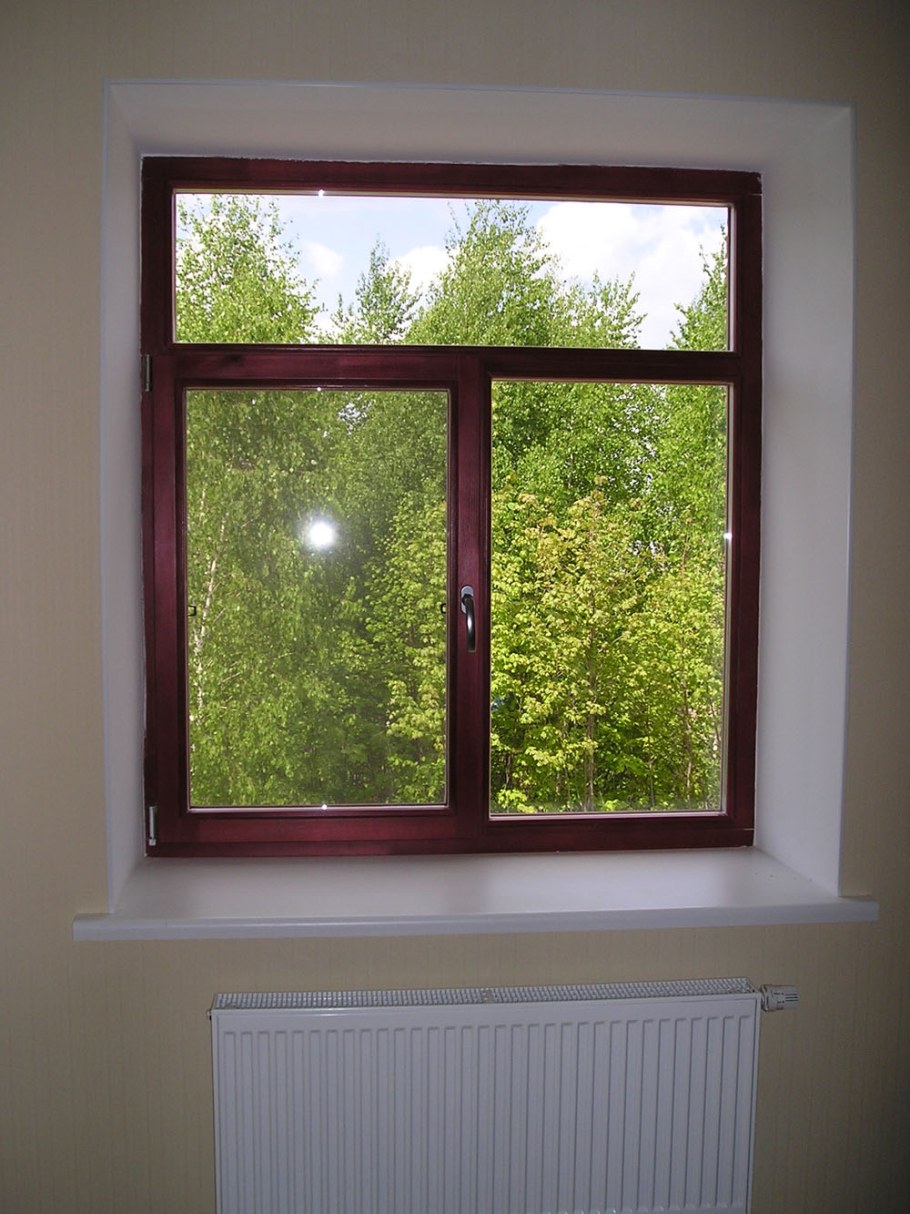 Окно с подоконником