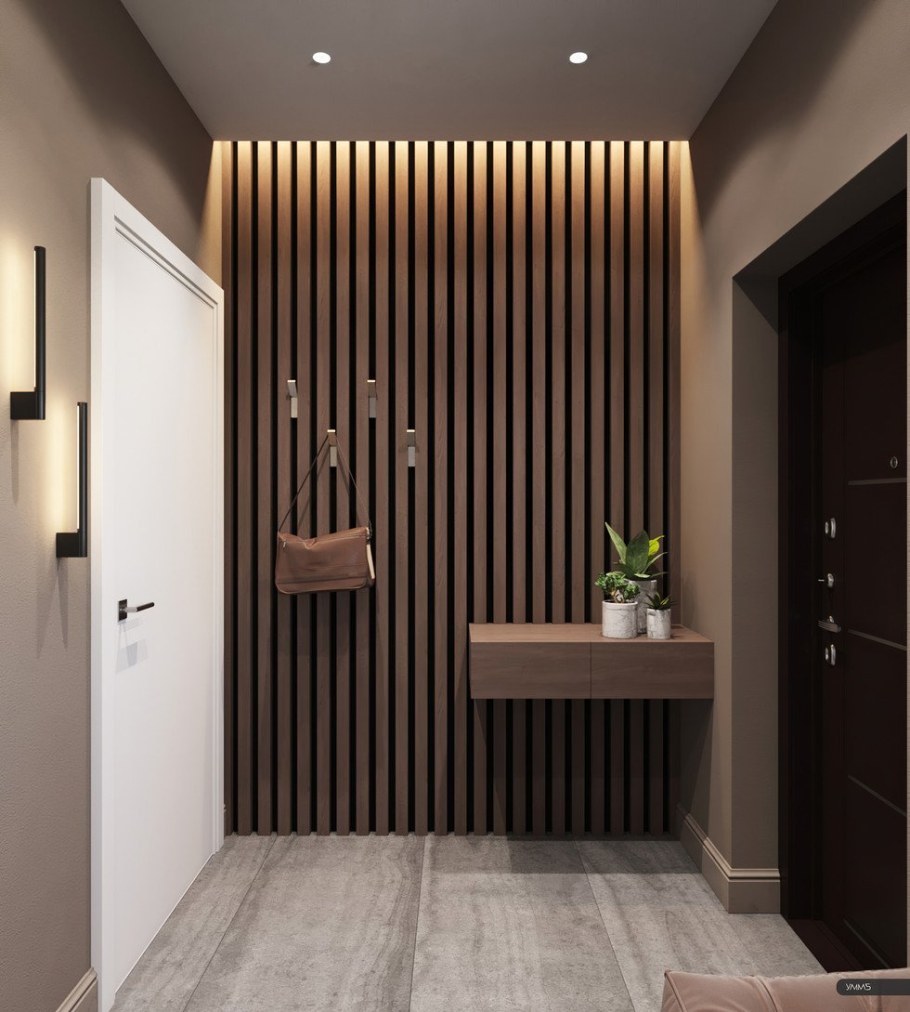 Реечная стена в прихожей