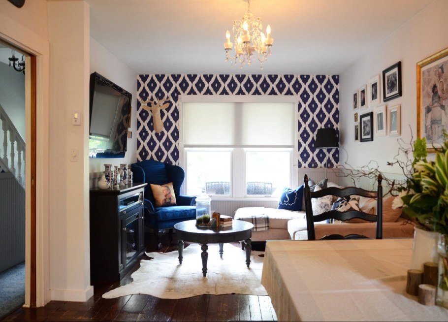 Зонирование комнаты обоями