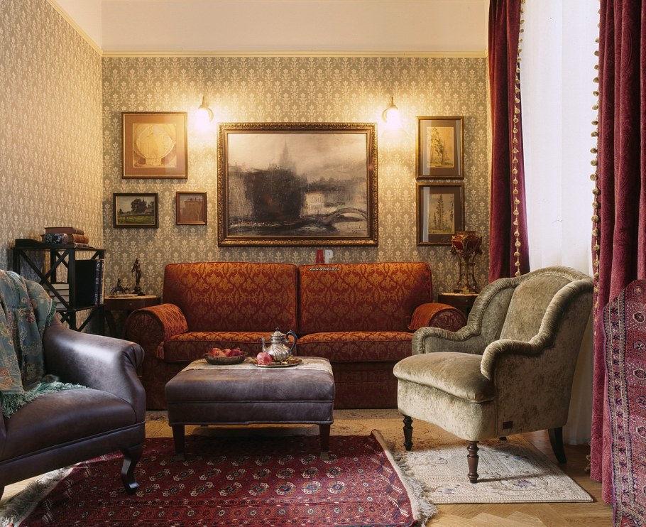 Картины в классическом интерьере