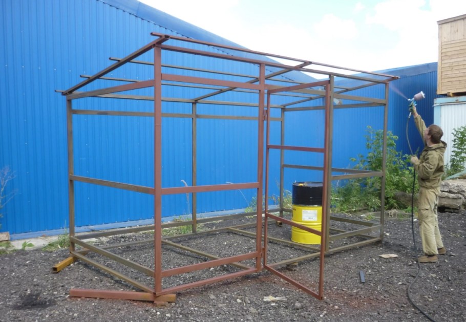 Сарай из профильной трубы 40х20 3 на3