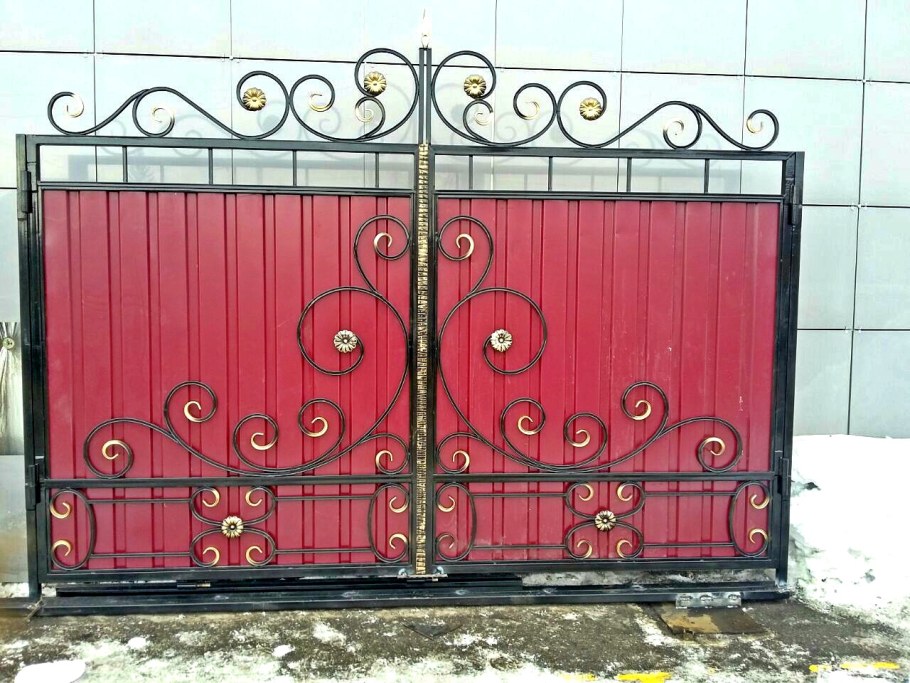 Кованые ворота