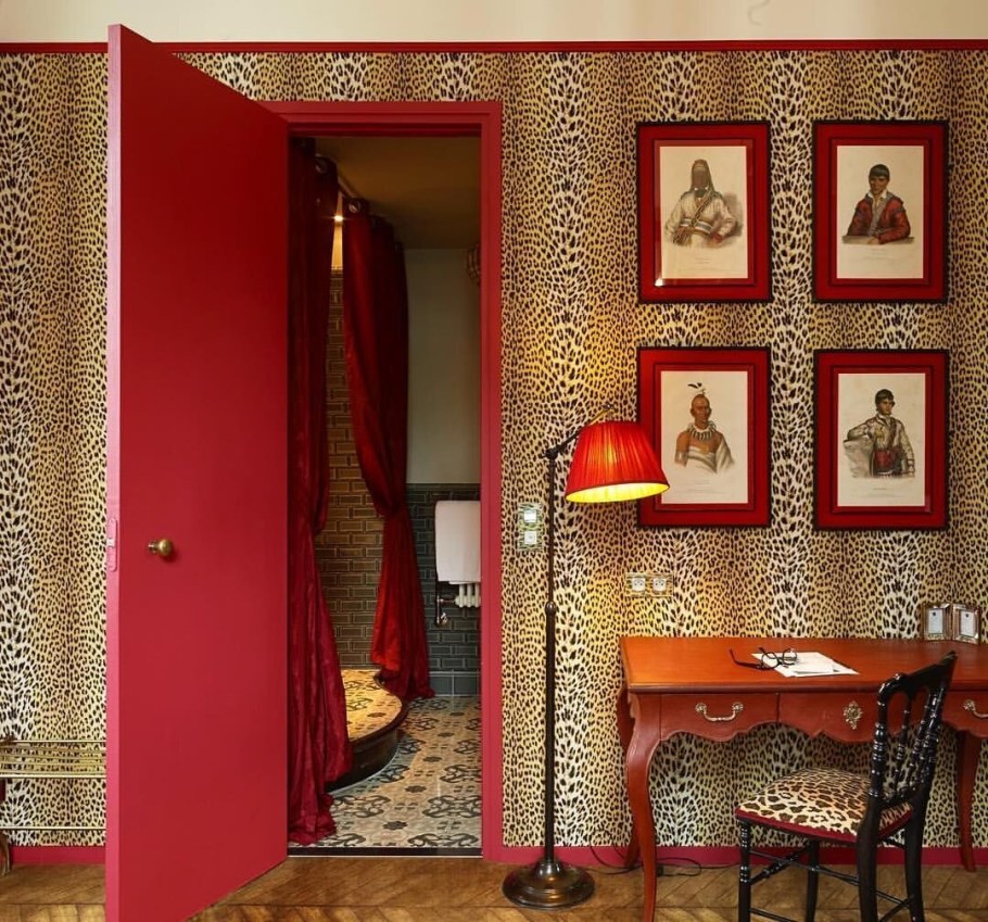 Леопардовый интерьер