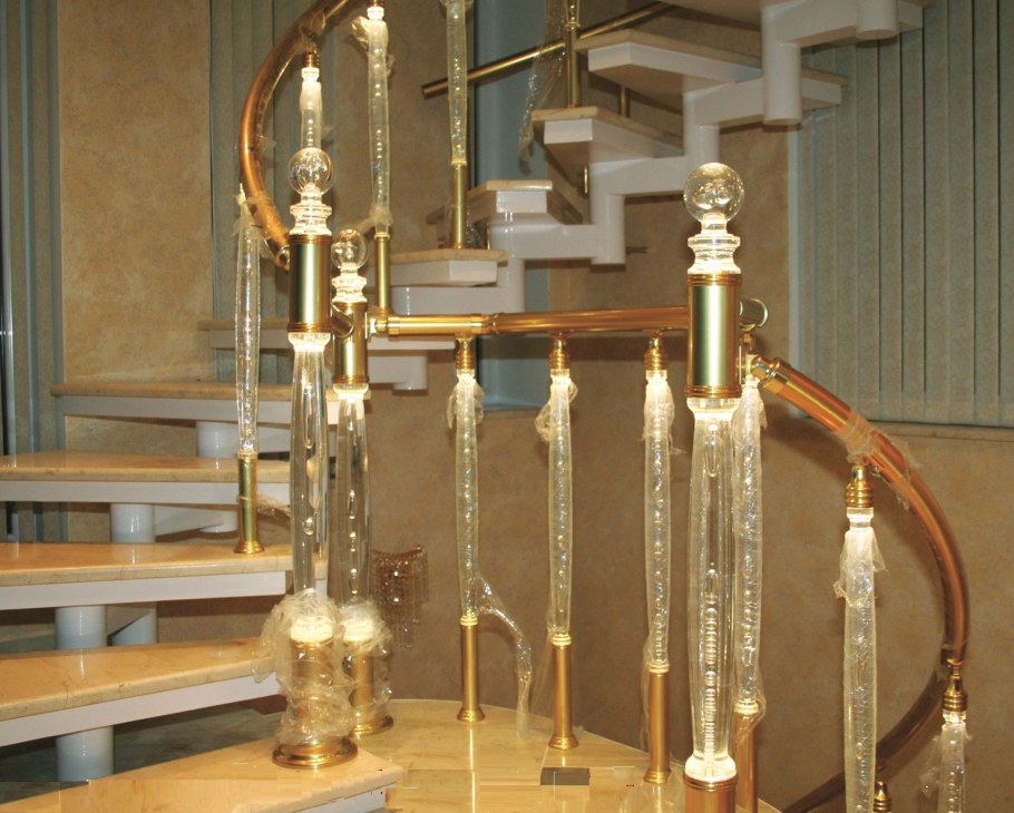 Плекси для лестниц 40*40 мм