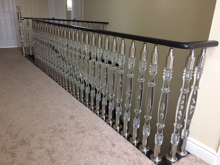 Ограждение с балясинами