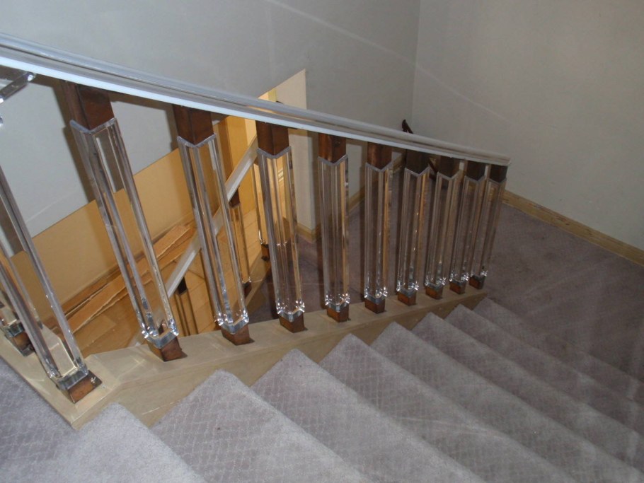 Стеклянные балясины