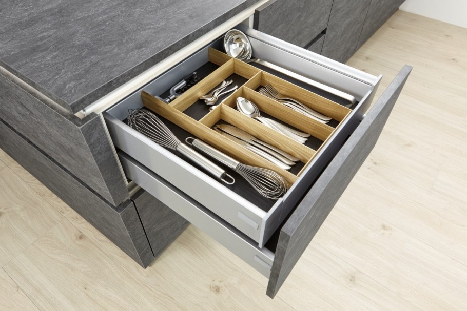 Выдвижной ящик для столовых приборов Hettich 80 см