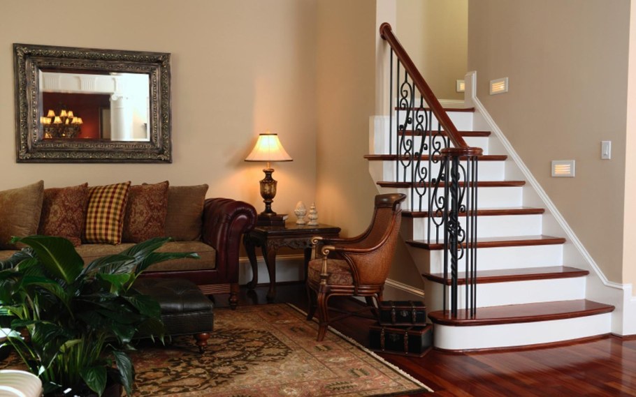 Лестница в интерьере