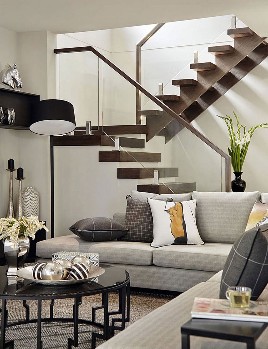 Интерьеры гостиных с лестницами
