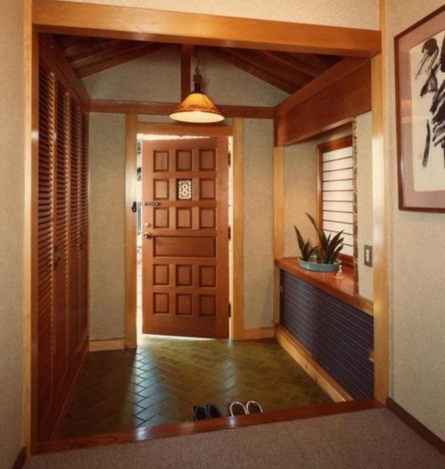 Прихожая в китайском стиле