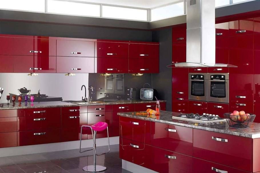Бордовый кухонный гарнитур