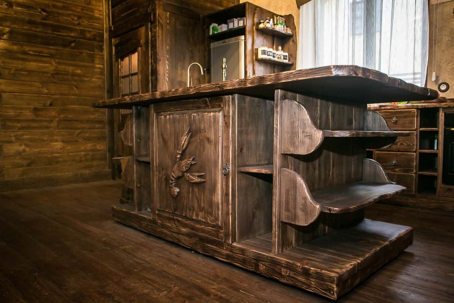 Мебель из состаренной древесины