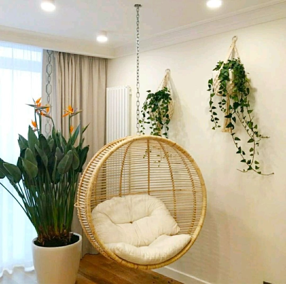 Плетеное кашпо для цветов подвесное