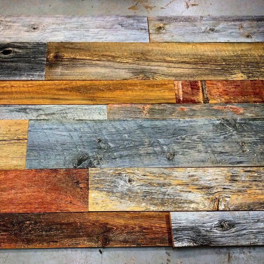 Состаренное дерево в интерьере