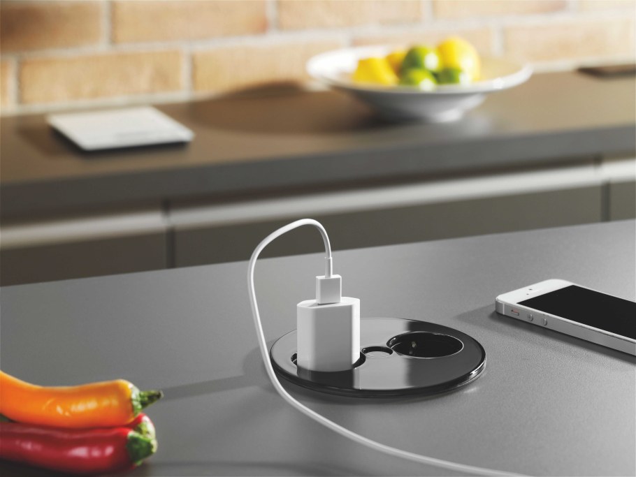 Розетка Bachmann Twist 931.000