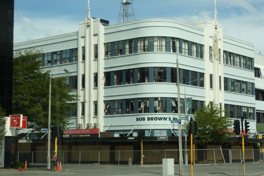 Здание Орион на лазури