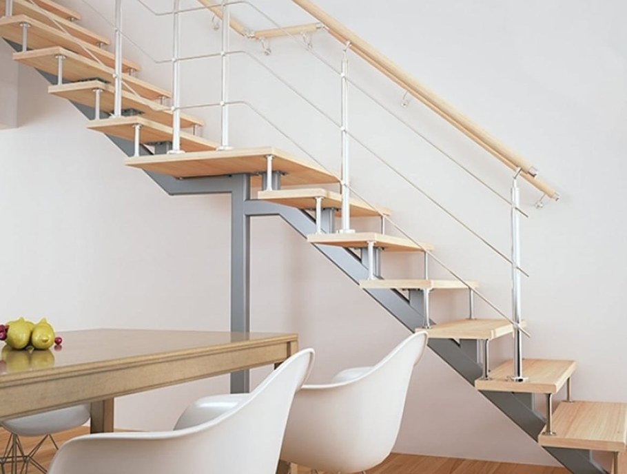 Одномаршевая лестница на 2 этаж