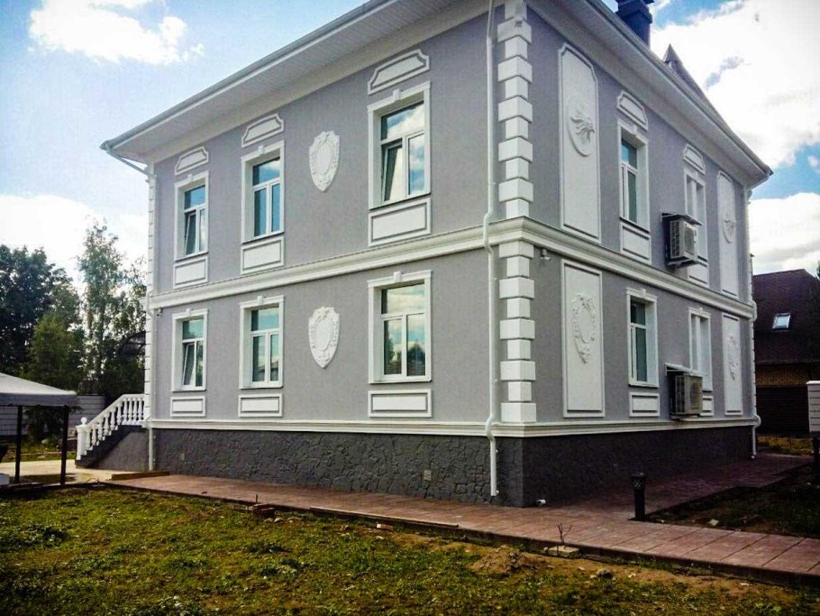 Декор фасада дома